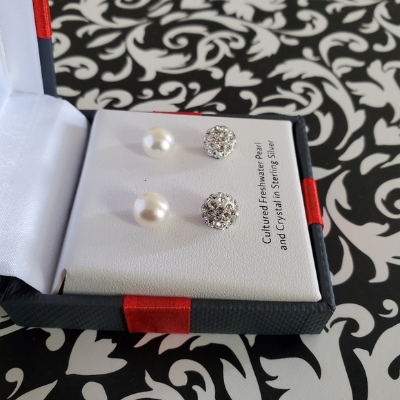 Pierced earrings - Picture 3 of 3